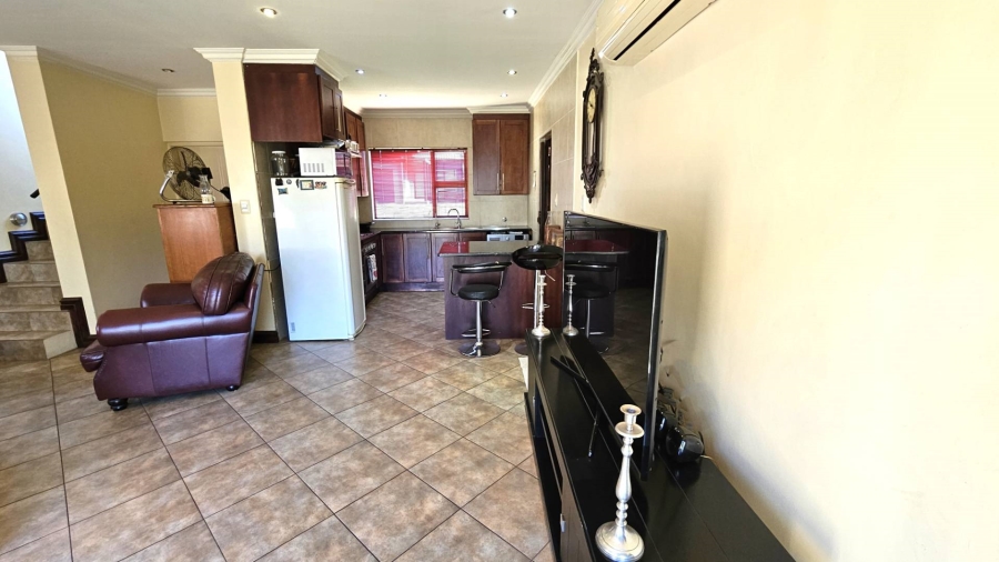 3 Bedroom Property for Sale in Melodie North West